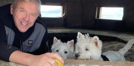 HPV pode levar ao câncer? Empresário descobre câncer de garganta após sintomas persistentes HPV pode levar ao câncer? Empresário descobre câncer de garganta após sintomas persistentes