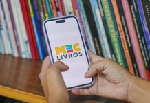 Será que já está disponível por aqui? Novo app do governo dispara em poucos dias e chama atenção de quem gosta de ler no Brasil Aplicativo MEC Livros já ultrapassa 122 mil empréstimos e chama atenção de leitores em todo o Brasil