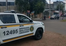 Briga acaba com homem esfaqueado em Canoas briga canoas