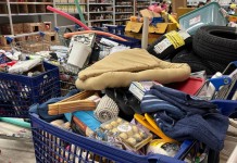 Clientes fazem funcionários do Carrefour trabalhar dobrado com fechamento de loja carrefour