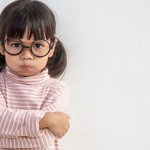 Especialistas alertam que atitudes comuns na criação dos filhos podem favorecer comportamento de crianças mimadas