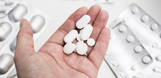 Debate sobre paracetamol na gravidez e autismo volta à pauta após novo estudo A pesquisa analisou mais de 1,5 milhão de nascimentos entre 1997 e 2022