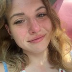 Infecção após roer unhas quase leva jovem à amputação de dedo