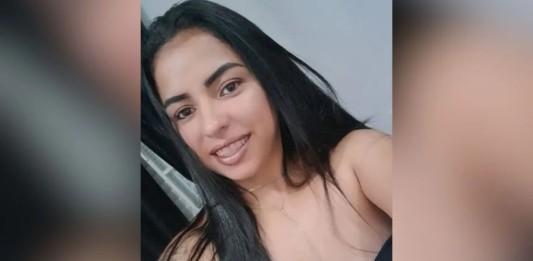 Discussão por causa de cachorro termina em tragédia: mulher é morta por vizinha a facadas Discussão por causa de cachorro termina em tragédia: mulher é morta por vizinha a facadas