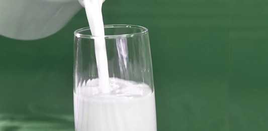 Preço do leite sobe no Brasil e pode pesar no bolso do consumidor nos próximos meses Preço do leite sobe no Brasil e pode pesar no bolso do consumidor nos próximos meses