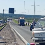 Acidente com capotamento deixa dois mortos na BR-116 Tragédia na BR-116 deixa dois mortos em Guaíba, carro capotou