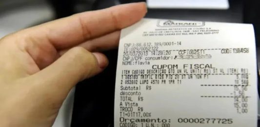 CPF na nota fiscal voltou a chamar atenção após prêmio milionário em maio.