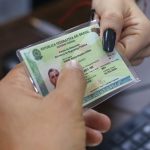 Carteira de Identidade Nacional continua sendo implantada gradualmente em todo o Brasil