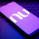 Nubank reforçou alerta sobre golpes digitais e orientou clientes sobre segurança nas contas