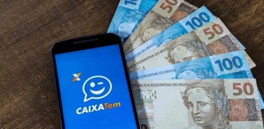 Caixa começou a liberar auxílio de R$ 7,3 mil para famílias atingidas pelas chuvas.