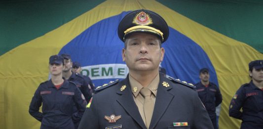 De soldado a comandante, Tenente-Coronel Rodrigo da Silva Carvalho assume 8° Batalhão de Bombeiro Militar de Canoas