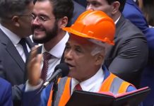 VÍDEO: Deputado pastor fala que trabalhadores poderão fazer "sexo em paz" ao defender fim da escala 6x1