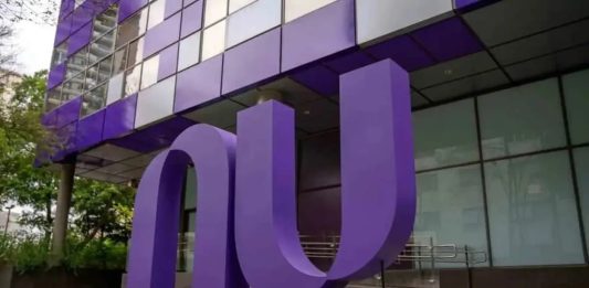 Nubank poderá passar por grande transformação após nova exigência do Banco Central