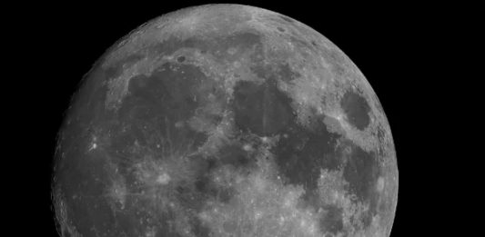 Retorno do homem à Lua voltou a gerar discussões após tragédia histórica da NASA