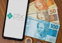 Pix Pensão avança e pode permitir desconto automático direto da conta bancária dos devedores Projeto do Pix Pensão pode autorizar descontos automáticos em contas bancárias para garantir o pagamento da pensão alimentícia.