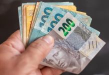 Governo prepara presentão de R$ 27 bilhões para aposentados do INSS Governo prepara presentão de R$ 27 bilhões para aposentados do INSS