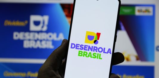 Bilhões de reais em dinheiro esquecido nos bancos estão relacionados ao fundo que ajuda a viabilizar as renegociações do Novo Desenrola Brasil.
