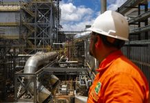 Petrobras está contratando estagiários: salários passam de R$ 1,8 mil estagiários petrobras