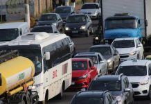Fim de cobrança anual é aprovada e motoristas do RS podem deixar de pagar taxa de licenciamento