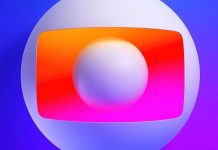 Imagem de estúdio de televisão com cenário esportivo do Globo Esporte durante gravação de programa