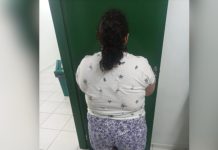 mulher fingia ser adolescente