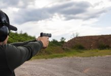 Novas regras para porte de arma avançam e podem facilitar autorização para brasileiros Novas regras para porte de arma avançam e podem facilitar autorização para brasileiros