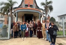 “Ninguém atende”: Fiéis de igreja em Canoas caem em golpe após comprar viagem para Aparecida igreja canoas golpe