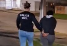 Mãe é presa após bebê de 1 ano morrer de traumatismo craniano mãe presa bebê pelotas