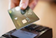 Sistema de pagamento por aproximação permite que passageiros utilizem cartão ou dispositivos com tecnologia NFC diretamente nas catracas.