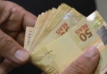 BPC: beneficiários recebem aviso para atualizar o CadÚnico e podem ter pagamento suspenso Beneficiários do BPC devem manter o Cadastro Único atualizado para evitar problemas no pagamento.