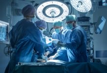 Inteligência artificial foi usada durante cirurgia cerebral para identificar estruturas delicadas e preservar a visão do paciente.