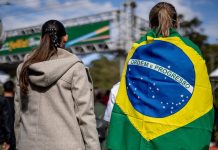 desfile civico canoas