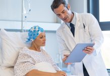 EUA aprovam comprimido para câncer de pâncreas e estudo aponta redução de 60% no risco de morte Novo medicamento aprovado nos EUA representa avanço no tratamento do câncer de pâncreas metastático.