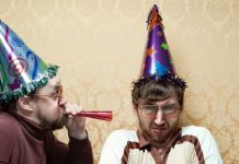 Psicologia revela que quem não gosta de comemorar o próprio aniversário pode esconder esse traço de personalidade Psicologia revela que quem não gosta de comemorar o próprio aniversário pode esconder esse traço de personalidade