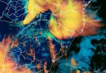 Imagem de satélite mostra dois sistemas de tempestade se formando ao mesmo tempo na Região Sul do Brasil; RS deve ser atingido por temporais e ventos que podem passar dos 100 km/h