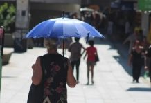 Super El Niño pode provocar 13,3 mil mortes no Brasil; veja quando calor extremo deve apertar O Super El Niño pode aumentar os episódios de calor extremo e elevar os riscos para a população brasileira nos próximos meses.