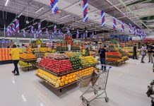 famosa rede de supermercados