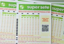 Super Sete 899