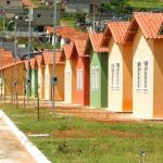 Minha Casa, Minha Vida abre oportunidades para mais de 10 mil moradias; veja cidades e inscrições Empreendimentos habitacionais do Minha Casa, Minha Vida fazem parte de seleções municipais para famílias de baixa renda em diferentes estados.
