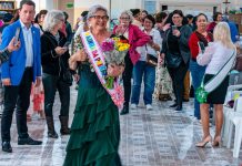 “O segredo de chegar bem à terceira idade é sorrir, cantar, participar e, acima de tudo, ser feliz”, afirma a nova Rainha da Primavera de Canoas canoas rainha da primavera