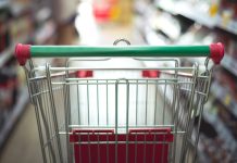 Devolver o carrinho após as compras é uma atitude simples que pode contribuir para a organização e a convivência em espaços coletivos.