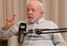 Entrevista de Lula no Flow surpreende pela audiência e bate recorde com 1,65 milhão de pessoas assistindo ao vivo Lula participa do Flow, bate recorde histórico do podcast e chega a 1,65 milhão de espectadores simultâneos