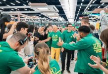Multidão enfrenta chuva para conhecer megaloja da Havan que chega com mais de 350 mil produtos e investimento milionário