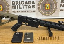 Brigada Militar prende criminosos com submetralhadora em Canoas submetralhadora canoas